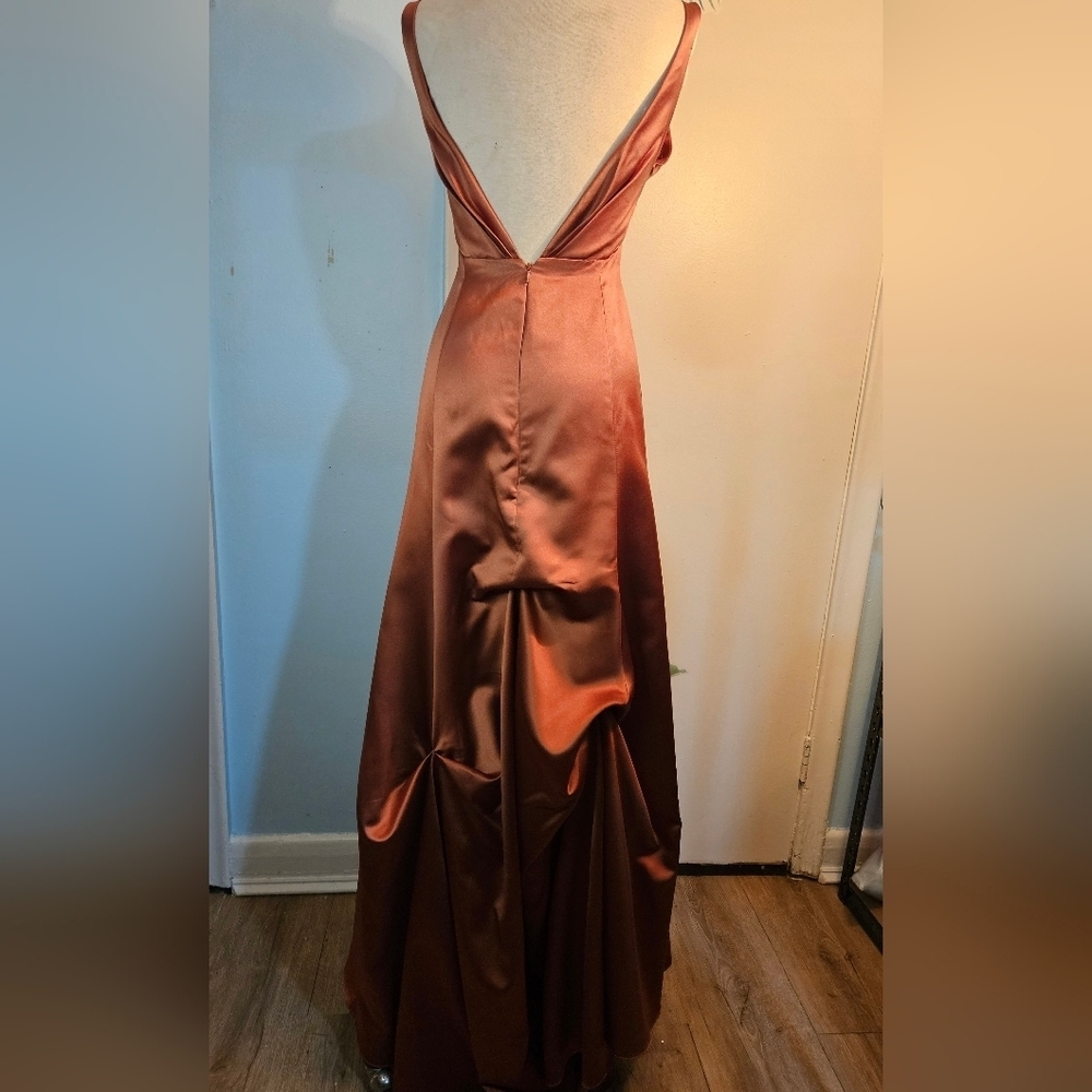 Source Unknown Rust Satin Maxi Dress. Size 10, Ruching In The Back - Picture 7 of 9